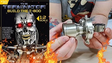 Build The Terminator T-800 Issue  30 - Extend The Left Shoulder (Speed Build )