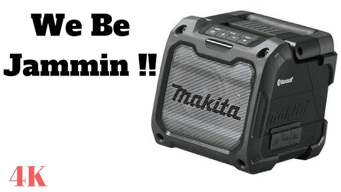 ristet brød system Far Makita DMR050 Torch and AM/FM Radio Unboxing - YouTube