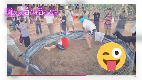 Tiệc tất niên cuối năm 2024-2025 vui nhộn 