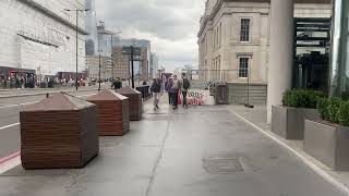 London Bridge 2 min to walk 
