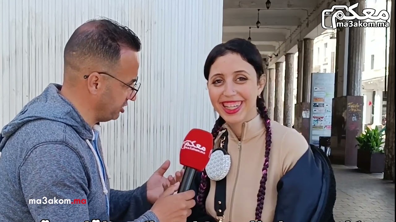 0:03 / 4:42وخا كاتستعمل القرقو.بي راها باقا عز.بة وحلمها تصبح بوليسية