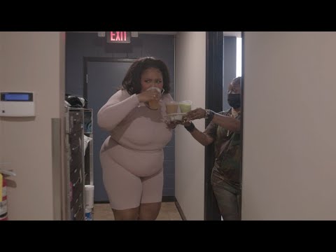 Lizzo announces new album 'Special' LIVE before "About Damn Time" video release!