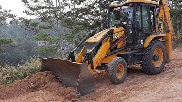 Jcb 3dx transporting and levelling huge soil #jcb #jcb3dx #jcbvideo #jcbcartoon #jcbmachine #jcb3cx