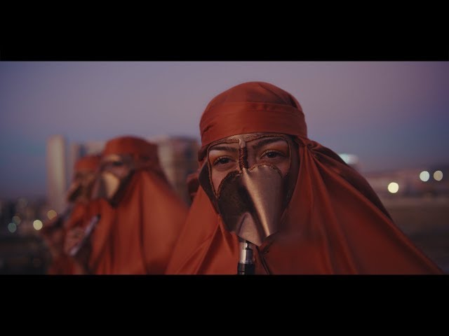Acid Arab - Gul l’Abi (feat. A-WA) [Music Video] class=