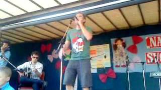 Miro Jaros- Spadla z  oblakov 9.5.2009