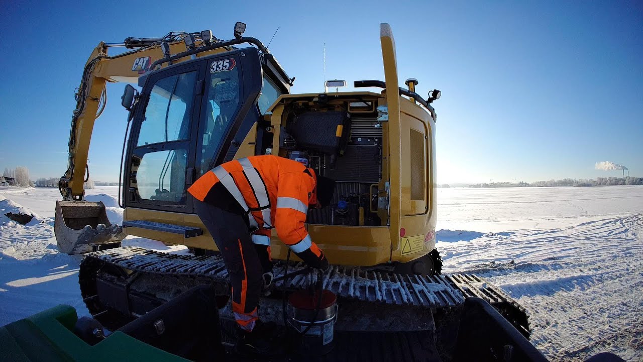 Pakkaspäivän hommia