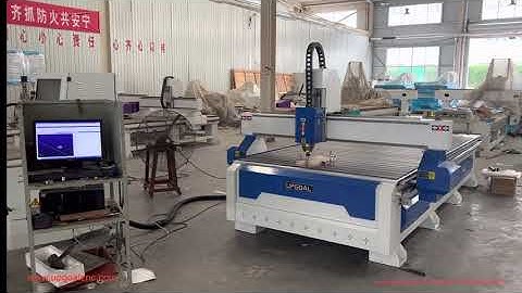 Furniture Wood Door CNC Engraving Machine 5.5kw with NcStudio Controller 1600*3200mm