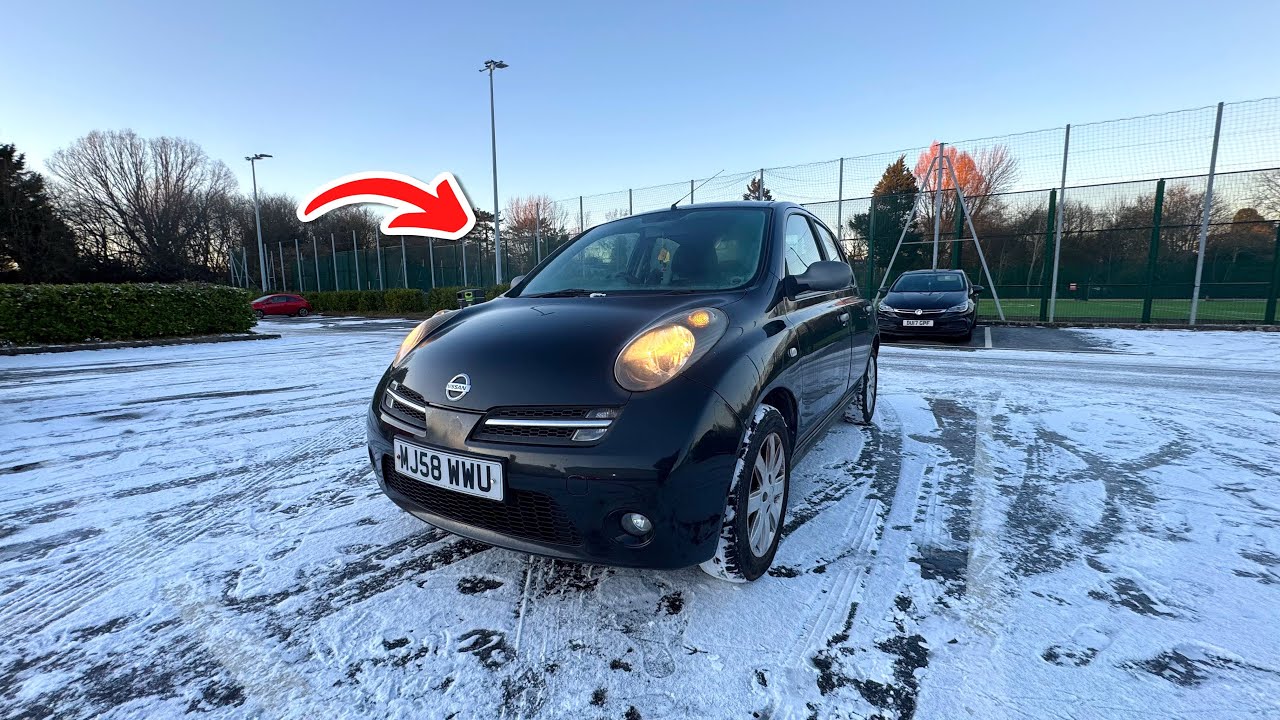 Snowy Morning Drive To College *SLIPPERY* | UK POV