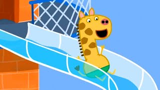 Peppa Pig Splashes And Swims At The Water Park 🐷 💦 Playtime With Peppa