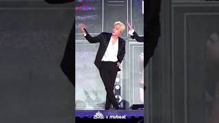 [Live Cam] Donghyuk(iKON) - Love Scenario, 김동혁(iKON) - 사랑을 했다  Korean Music Wave