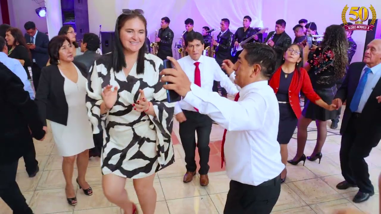 ORQ.SUPER BRILLANTES DEL ANDE / 50 AÑOS ALCIDES MENDOZA B. /CONCIERTO COMPLETO