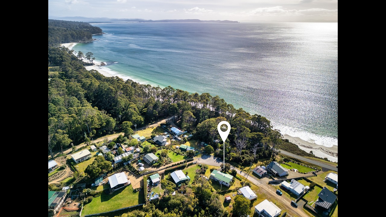 Adventure Bay Real Estate: 29 Serena Road, Jude Viney & Naomi van Schie, Fall Real Estate, Tasmania