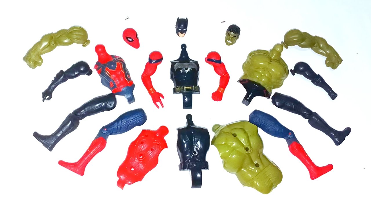 AVENGERS TOYS ACTION FIGURES, Red-spiderman vs Bat-man vs Hulk smash 