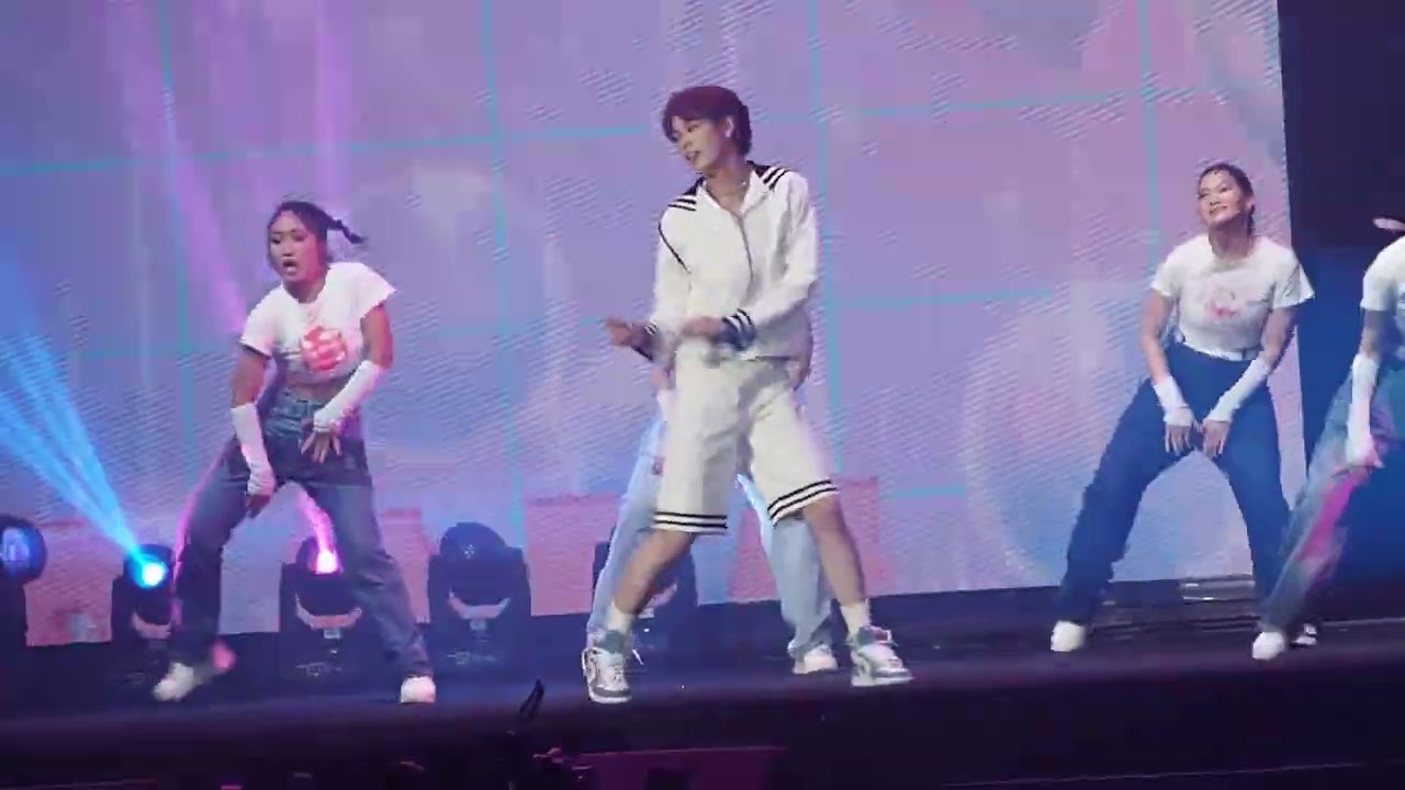 OMG ปิง-แซม [Dance Cover]   [24-3-2023] Day1  #Area86 #PingKrittanun #meenpingtothemoon