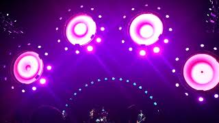 red hot chili peppers - suck my kiss (live in dublin - 3arena 20.09.17)