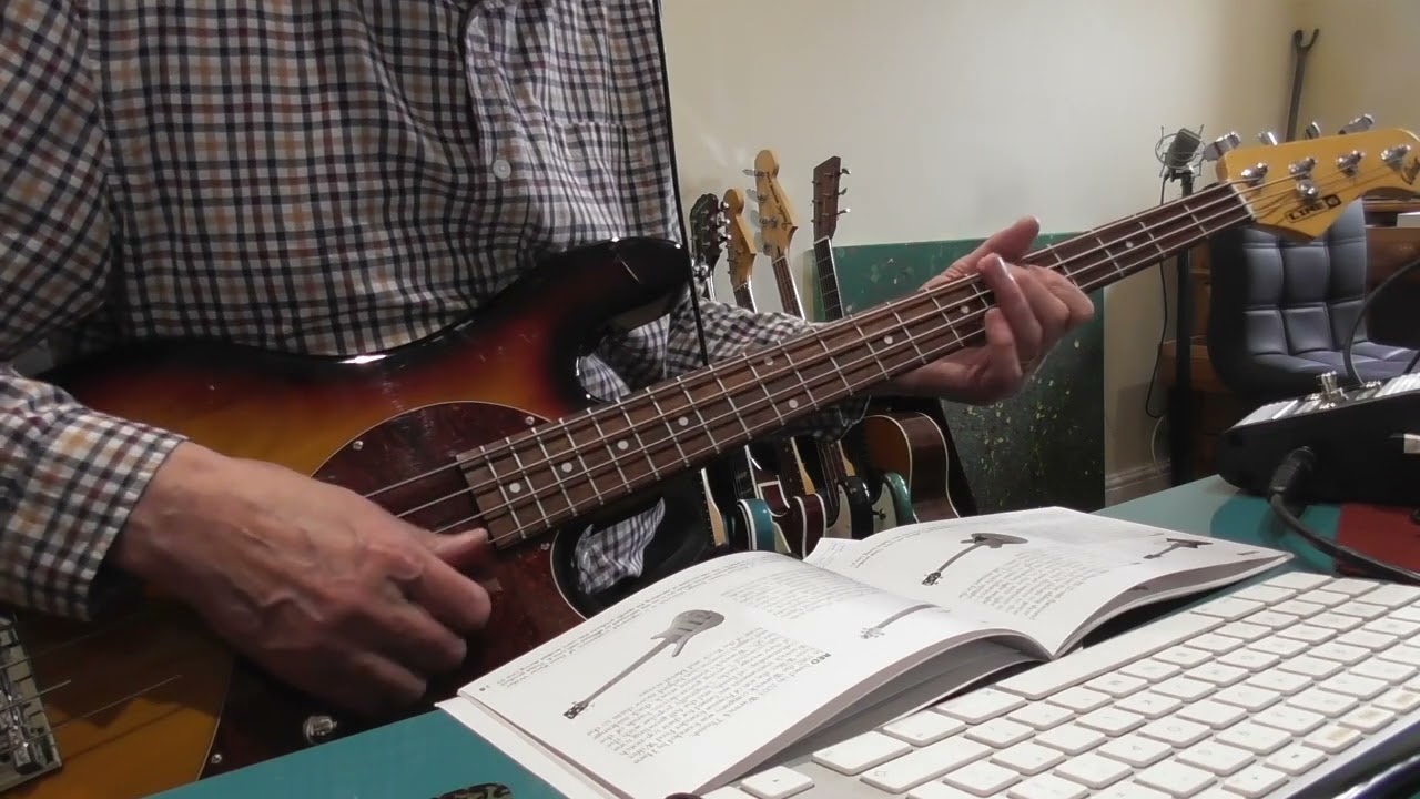 Line 6 Variax 700 Bass Guitar - YouTube