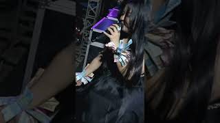 Tukang Tarik Mereka Berbagi Untuk Disalurkan shorts biduan dangdut nianmakingurih