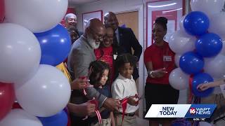 Jackson elementary school’s library gets renovation