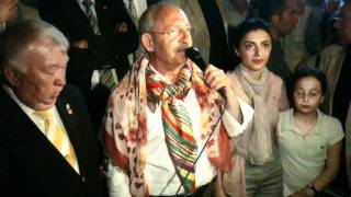 Kılıçdaroğlu Bursada Yorgunluk Çayı Içti