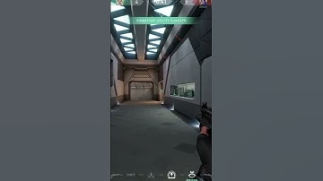 1v5 ACE clutch with default skin valorant komik #shorts #valorantclips #valorant #valorantfunny