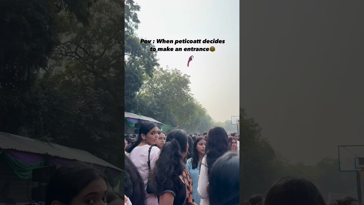 DU Girls flying petticoat during dance 💃🏻🎀| Delhi University Special| 