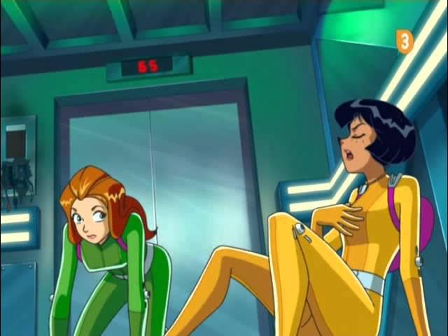 [Berebiziko Espioiak/Totally Spies!] 2x22 - Igogailua (Basque/Euskarian)