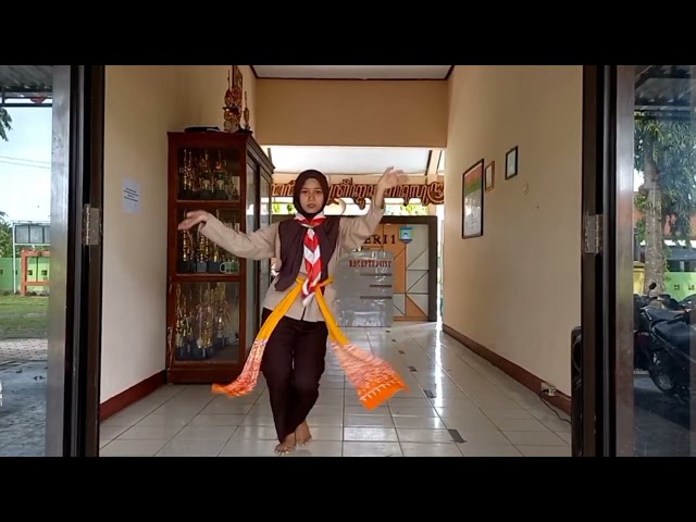 Tari Lawet | RIZKY BAROKAH | Pramuka Garuda SMAN 1 MIRIT class=