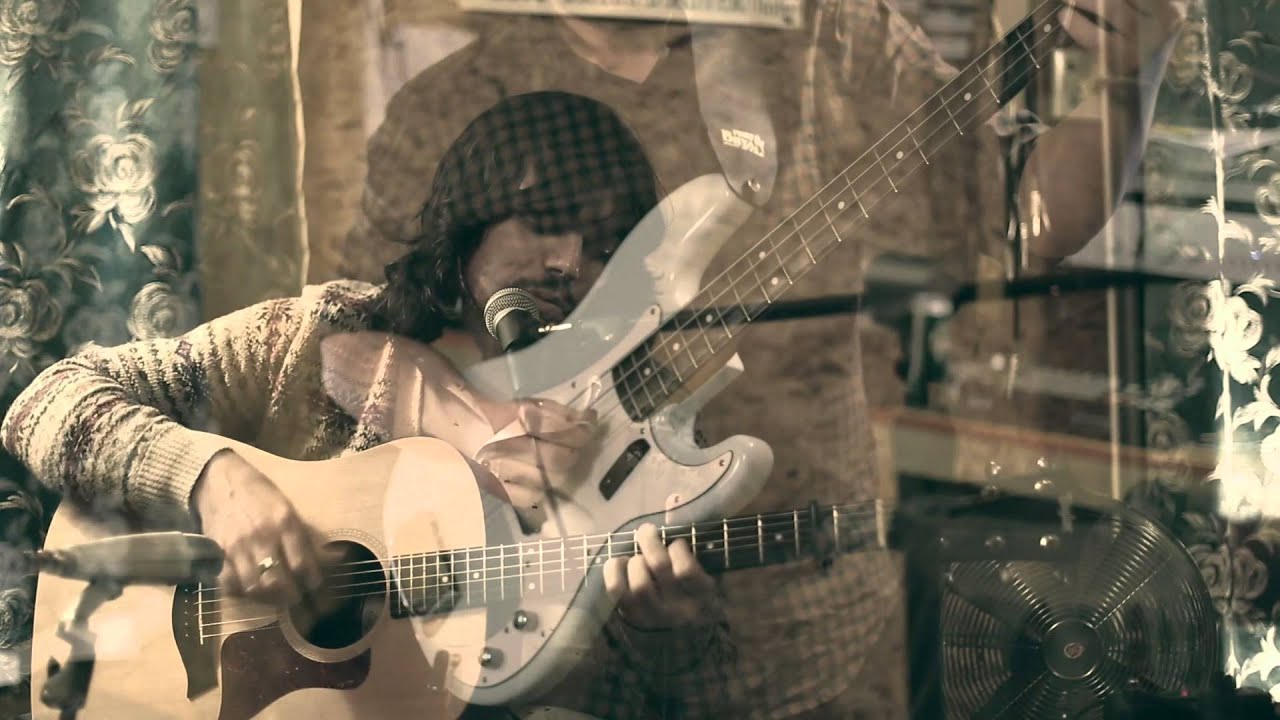 Bibio – À tout à l