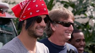 Grigor Dimitrov Goes Undercover as a Tennis Fan at Delray Beach Open