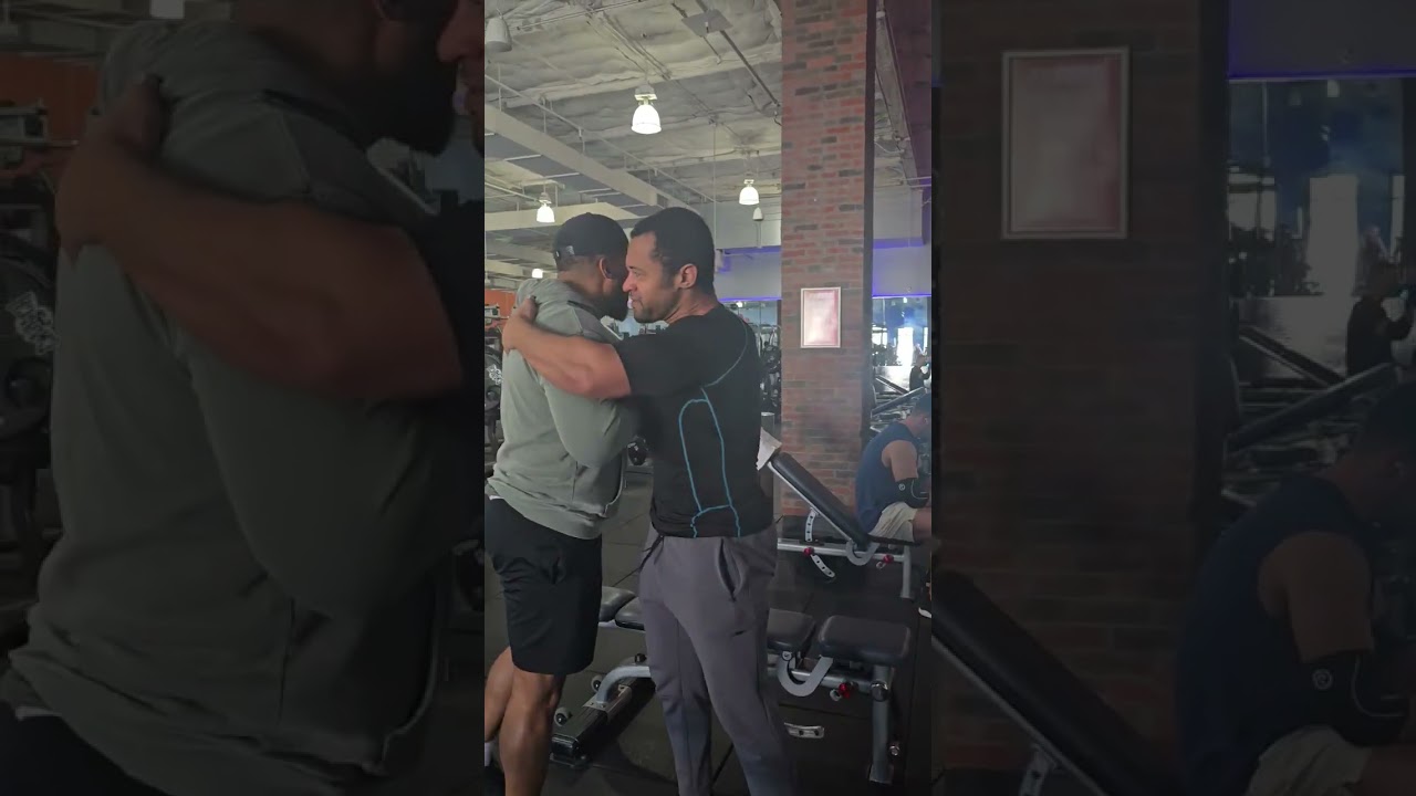 The ancestors giving me strength & a new PR on MLK day!(Around 160 lbs) 💪🏾✊🏿#mlk #pr #tricepsworkout