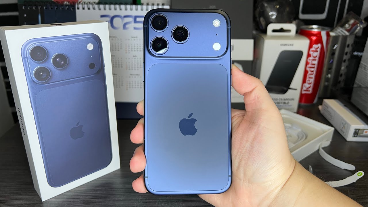 Apple iPhone 17 Pro Max Unboxing + Colour Comparison (Deep Blue) - YouTube
