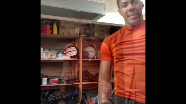 Shoulders triceps and delts