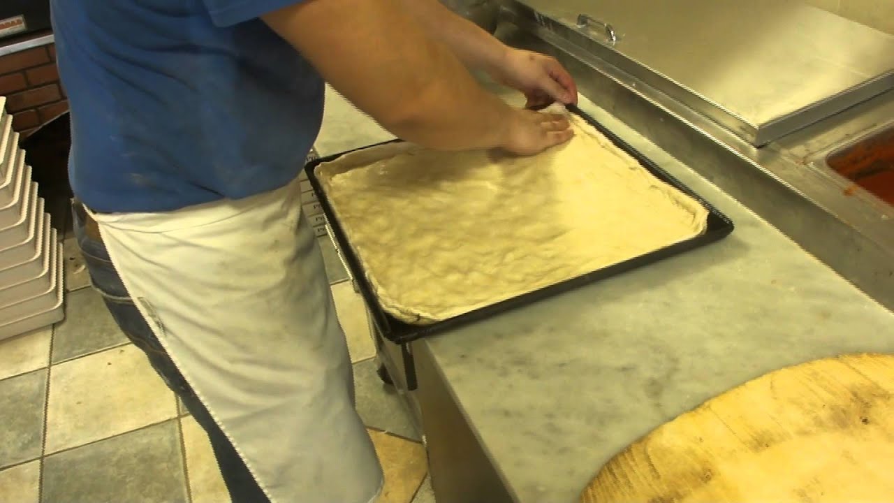 Making Sicilian Pizza @ Stella Pizza!