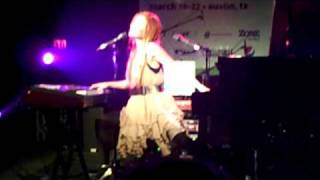 Tori Amos - Beauty of Speed (live at SXSW)