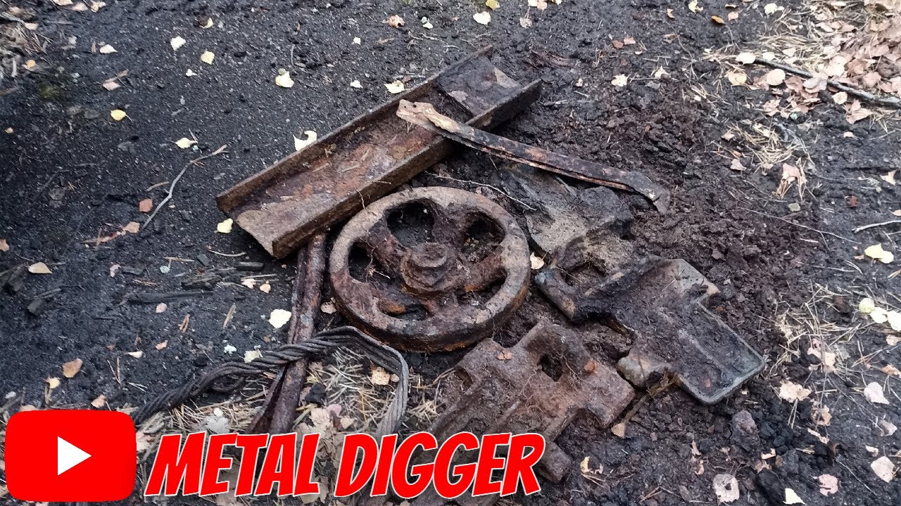 Борт от вагона УЖД, что я еще мог пропустить в том месте?