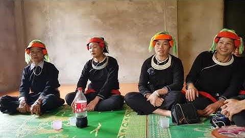 Chị nhàn ngần hạ hát với chú tẩn mìn+với bà hỵ hát tại thôn nậm an xã tân thành B.Q