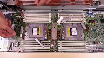 Lenovo ThinkSystem SD665 V3 installing a system board