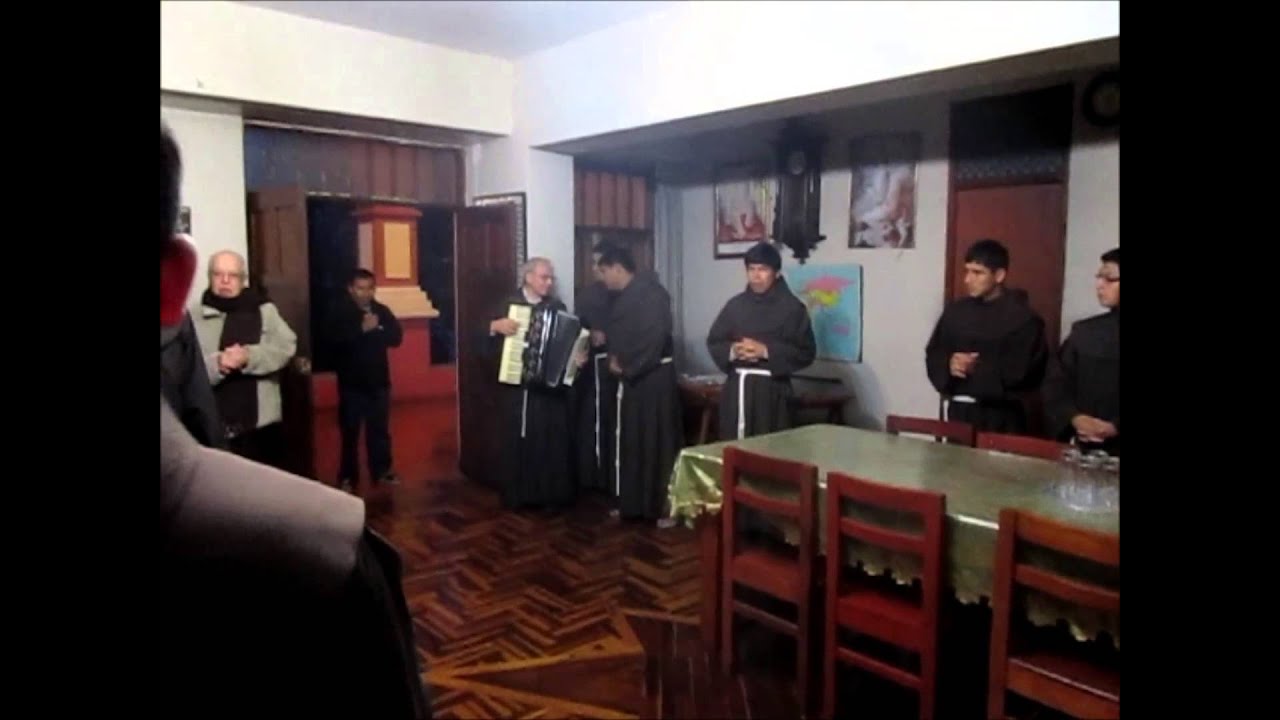 Padre Franciscano Fray Michael Perry Ofm