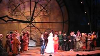 Joe Mantello curtain speech for Idina Menzel's last performance of Wicked 2 of 4