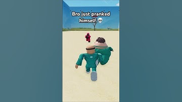He pranked himself in Roblox Squid Game 😂 #roblox #funny #squidgameroblox #squidgame #squidgame2