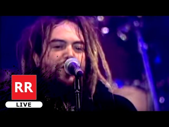 SOULFLY - Roots Bloody Roots LIVE class=