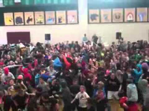 Harlem shake OLYMPUS JR HIGH SCHOOL VERSION