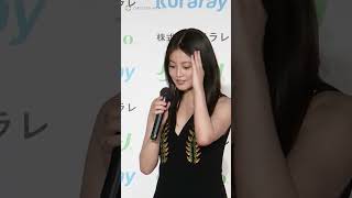 “美脚大賞”受賞で圧巻の美脚を披露した今田美桜　#今田美桜 #クラリーノ美脚大賞2023 #shorts