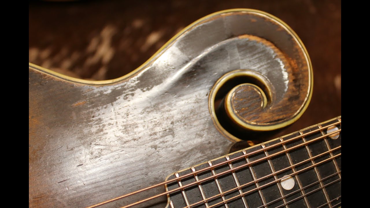 Don Brown Loar mandolin. Neck reset, head block/neck dovetail rebuild 