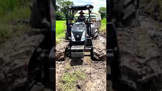 New Holland 3630 TX Plus 🔥 Rubber Tracks vs Deep Mud! EXTREME Farm Power 🚜 #shorts #tractor #viral