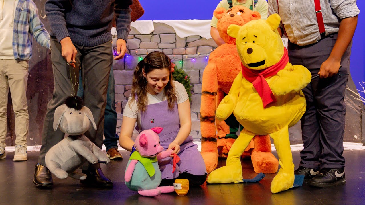 A Winnie-the-Pooh Christmas Tail (2025)