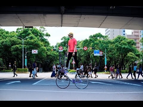 馬戲快閃，不得了的帥！2020玩聚場夏日藝術節8.21-23、8.29-30