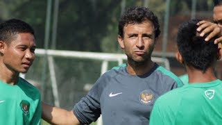 Agen Belum Mau Bertemu Pssi Luis Milla Masih Alot Negosiasi