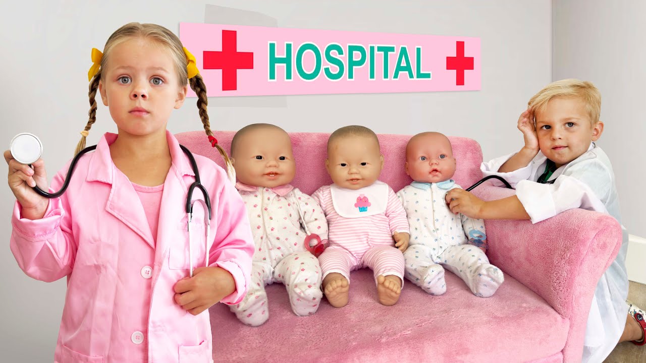 Naomi and David to the Rescue! Funny Superhero Pretend Play