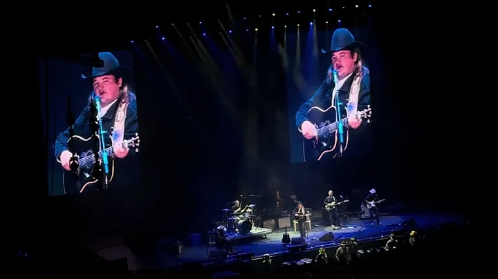 Jake Worthington ~ 10 (I'm A) Road Dog ~ 11-14-2025 Live at Climate Pledge Arena, Seattle, WA